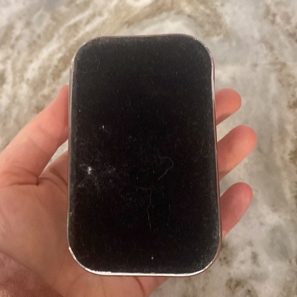 Vintage rectangular coastal ocean seashell paperweight. Beach cottage office - Picture 3 of 8